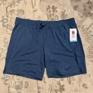 NWT Mondetta Ladies' Active Bermuda Shorts - Blue